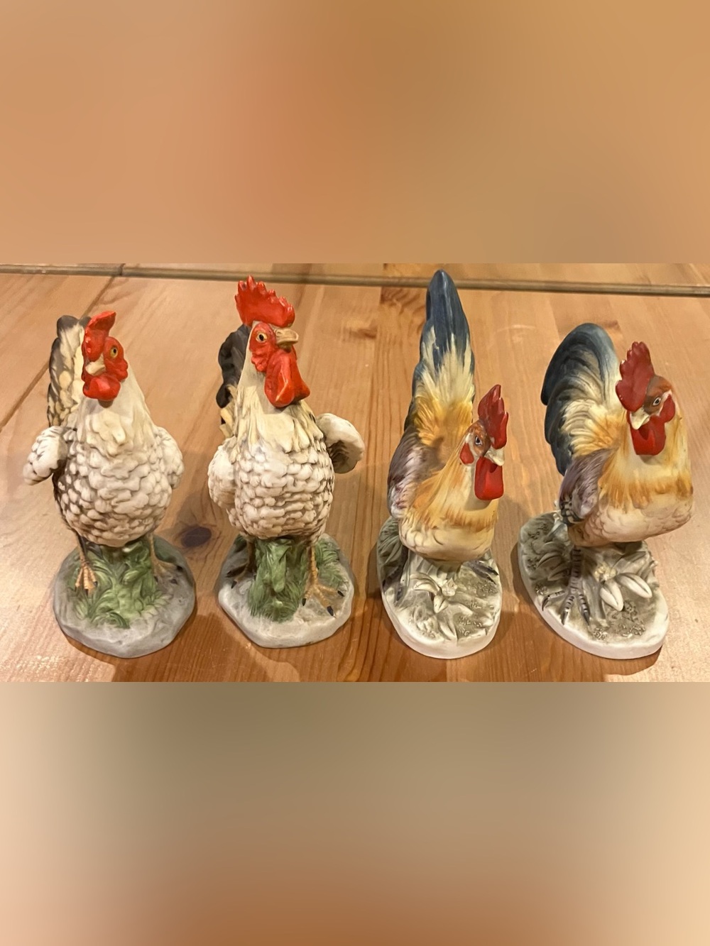 GUC Vintage Lefton China Porcelain Decorative Rooster 4 Figurines KW494 & 1446